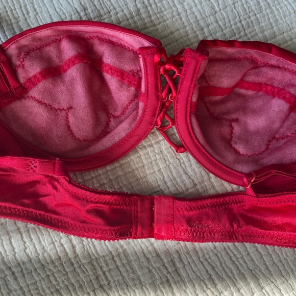 SOLD - Picture 3 of 5